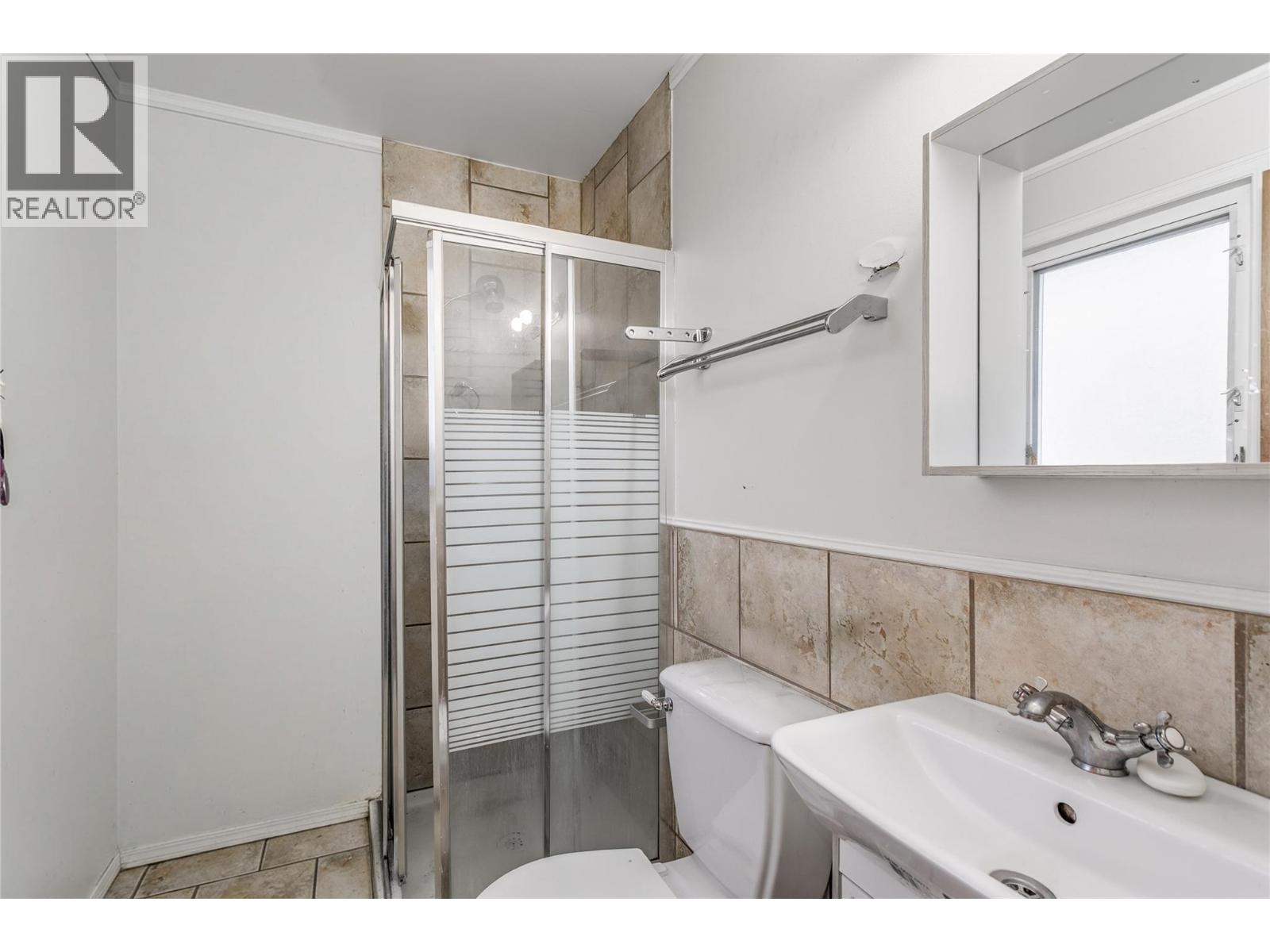 758 Josselyn Court, Kelowna