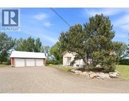 Pantry - 434080 Range Road 260, Rural Ponoka County, AB T4J1R2 Photo 8