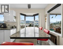 Bedroom - 4751 Lakeshore Road Ne, Salmon Arm, BC V1E3N8 Photo 14