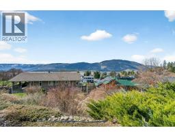 4751 Lakeshore Road Ne, Salmon Arm, BC V1E3N8 Photo 61