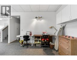 4751 Lakeshore Road Ne, Salmon Arm, BC V1E3N8 Photo 35