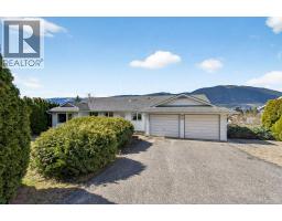 4751 Lakeshore Road Ne, Salmon Arm, BC V1E3N8 Photo 68