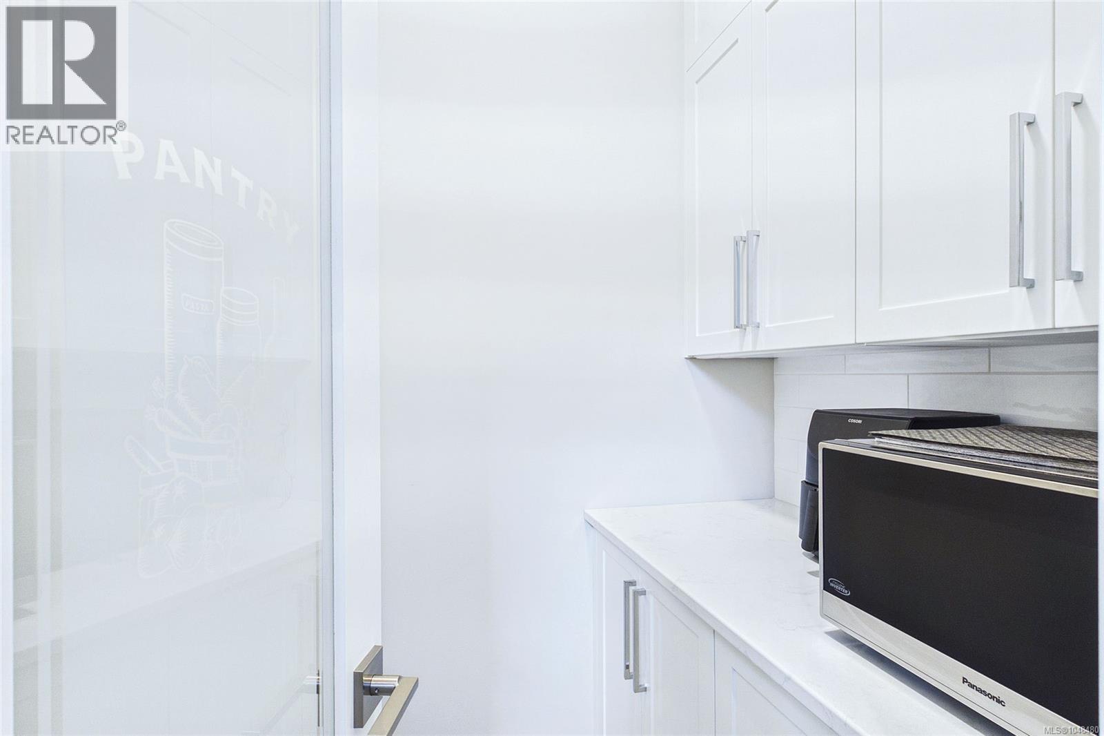 3778 Marjorie Way - Image 24