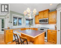 2pc Bathroom - 9725 Cameron Road, Vernon, BC V1H1K9 Photo 13