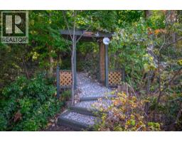 9725 Cameron Road, Vernon, BC V1H1K9 Photo 54
