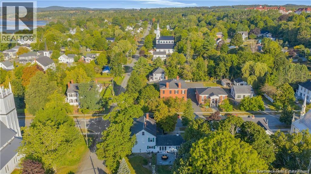 204 Montague Street - 47
