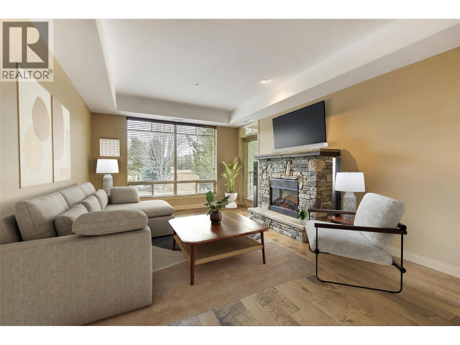 #101 2760 Auburn Road - Image 13