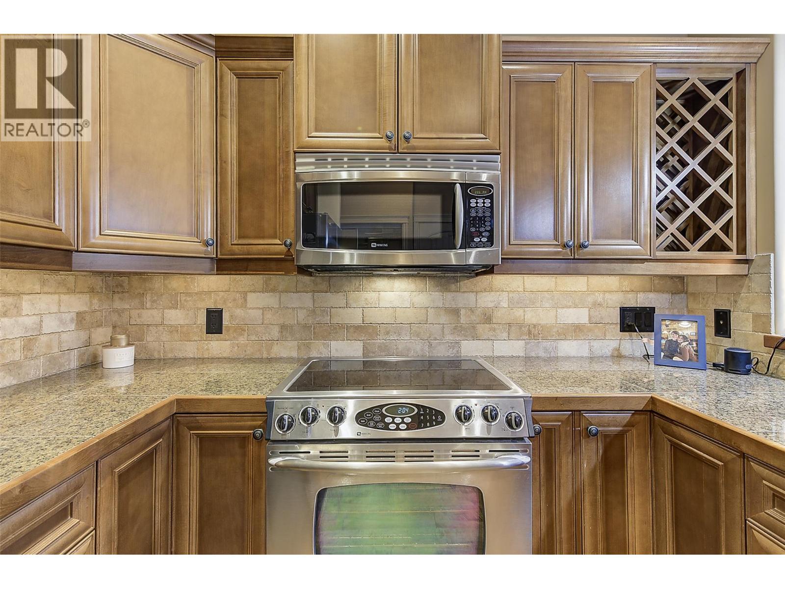 #101 2760 Auburn Road - Image 6