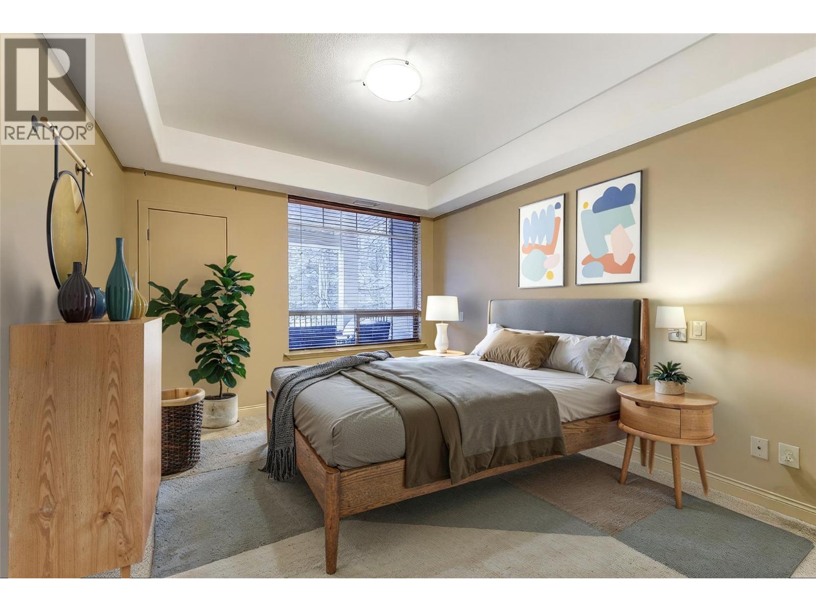 #101 2760 Auburn Road - 19