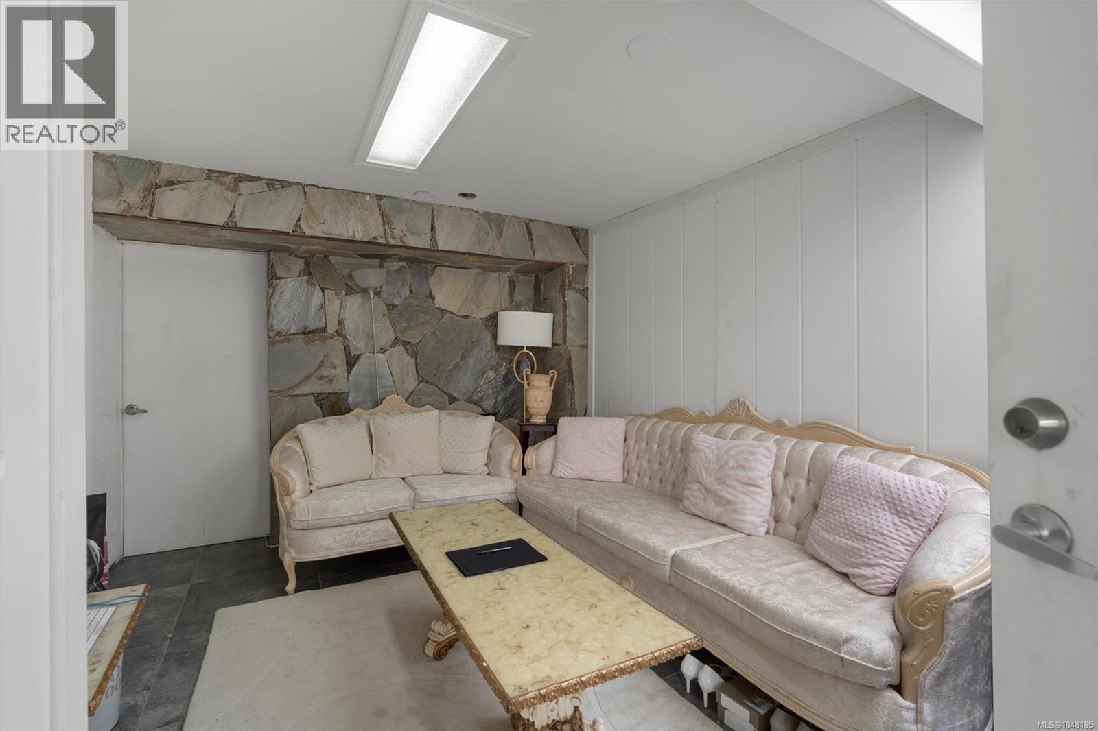 336 Stannard Avenue, Victoria