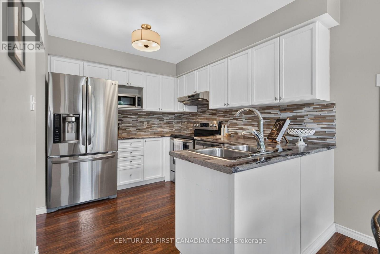 1318 BLACKMAPLE DRIVE - Image 9