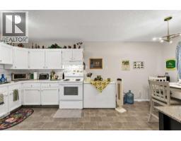105 Broadway Avenue E, Redcliff, AB T0J2P0 Photo 33