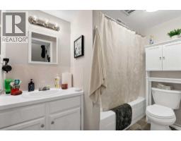 105 Broadway Avenue E, Redcliff, AB T0J2P0 Photo 46