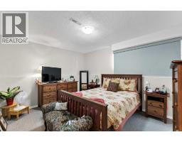105 Broadway Avenue E, Redcliff, AB T0J2P0 Photo 44