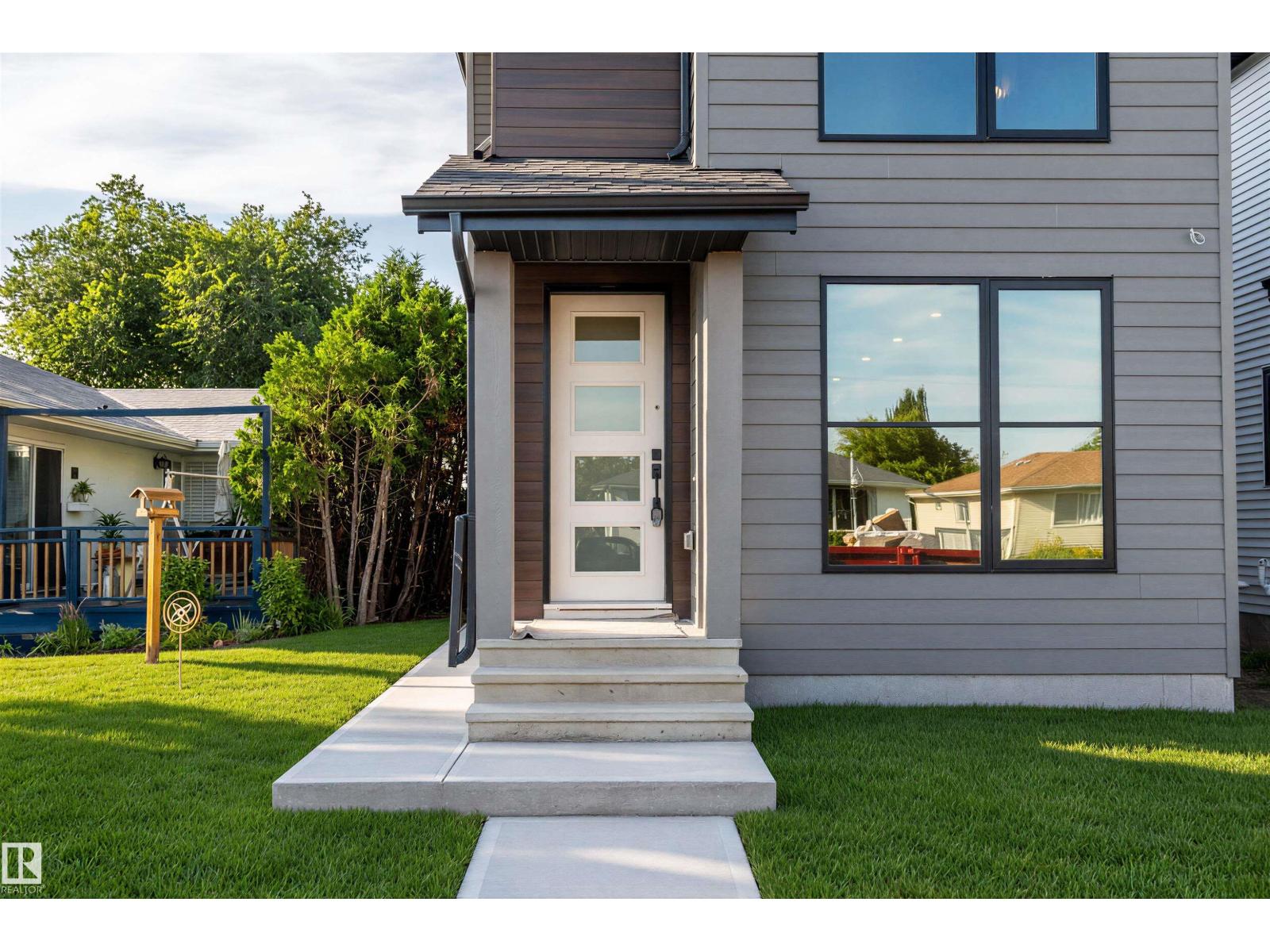 5606 105 AV NW, Fulton Place, Edmonton photo 2