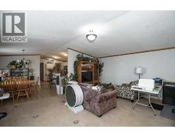 7939 97 Ave, Peace River, AB T8S1S4 Photo 9