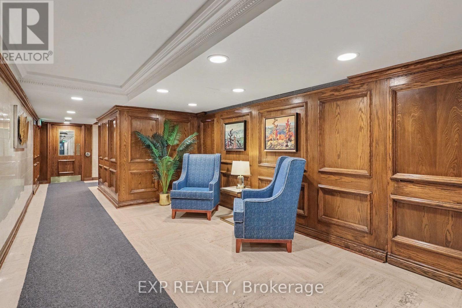 #204 500 LAURIER AVENUE W - 6