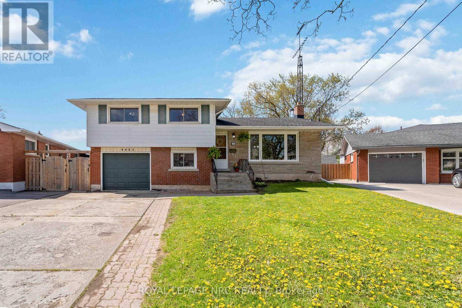 4485 QUEENSWAY CRESCENT - Image 3