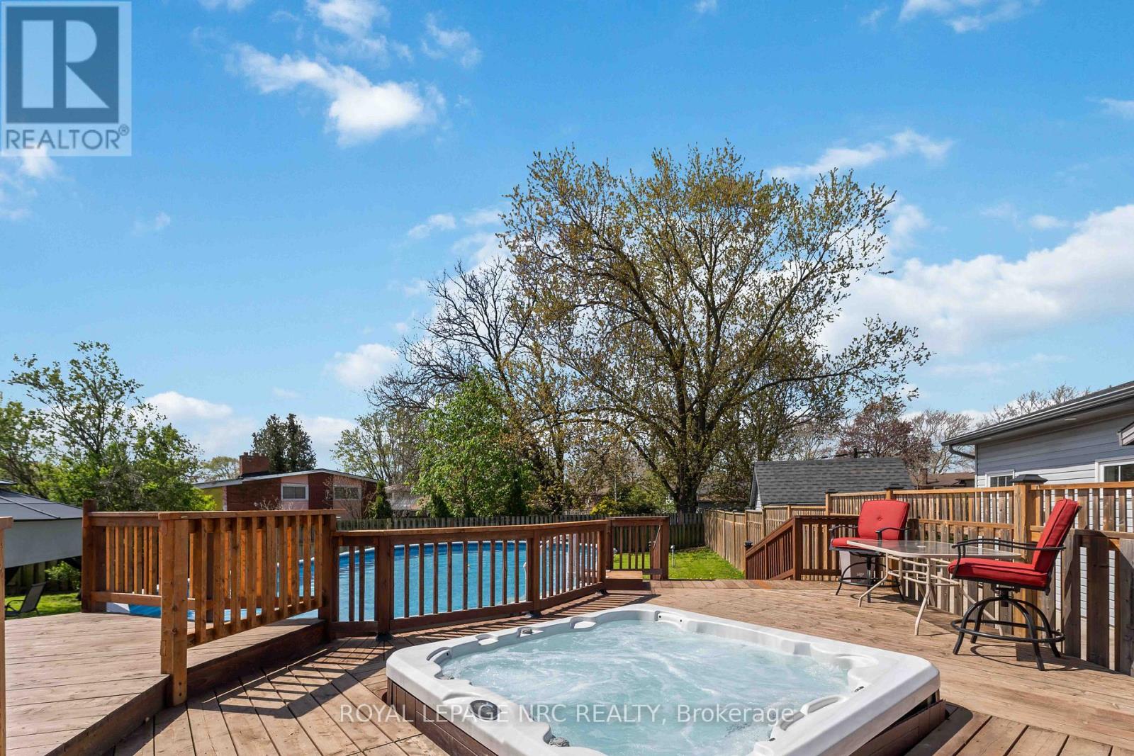 4485 QUEENSWAY CRESCENT - Image 38