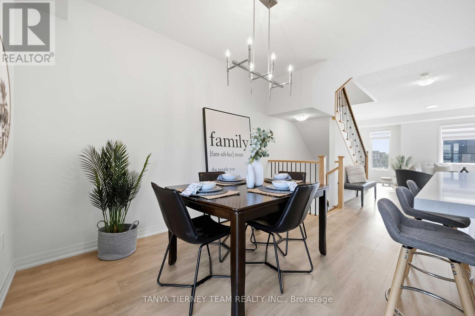 53 EMMAS WAY - Image 17