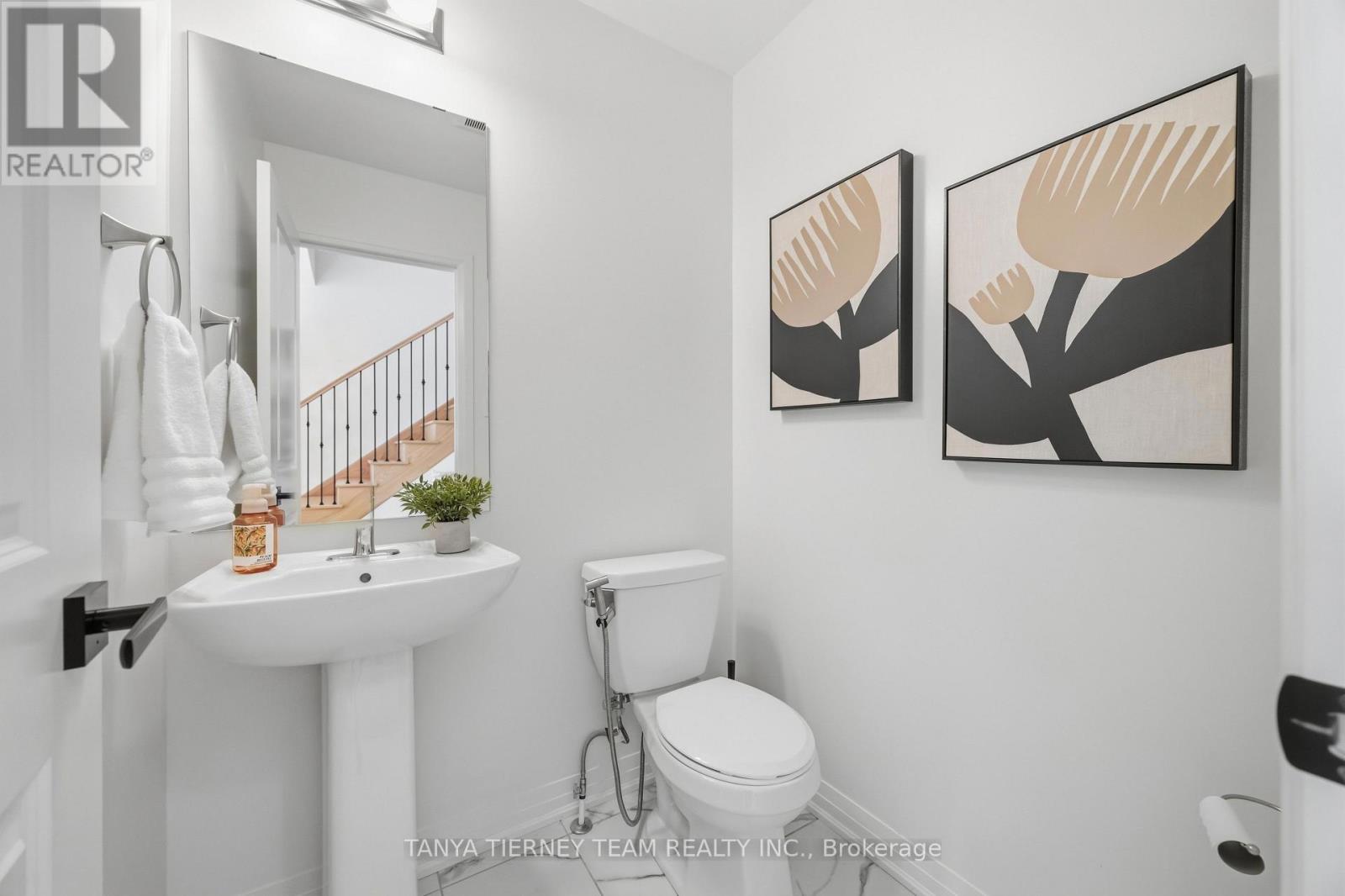 53 EMMAS WAY - Image 27