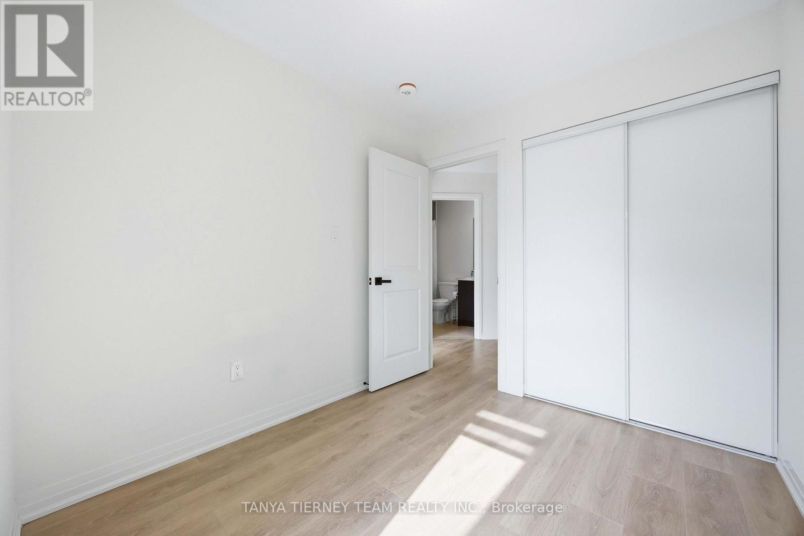 53 EMMAS WAY - Image 41