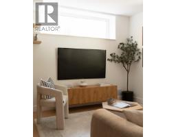 2 2124 E 8 Avenue, Vancouver, BC V5N1V5 Photo 11