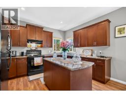 11785 Gilland Loop, Maple Ridge, BC V4R2W4 Photo 12