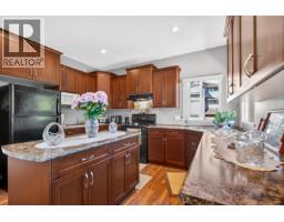11785 Gilland Loop, Maple Ridge, BC V4R2W4 Photo 14