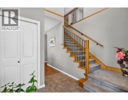 11785 Gilland Loop, Maple Ridge, BC V4R2W4 Photo 7