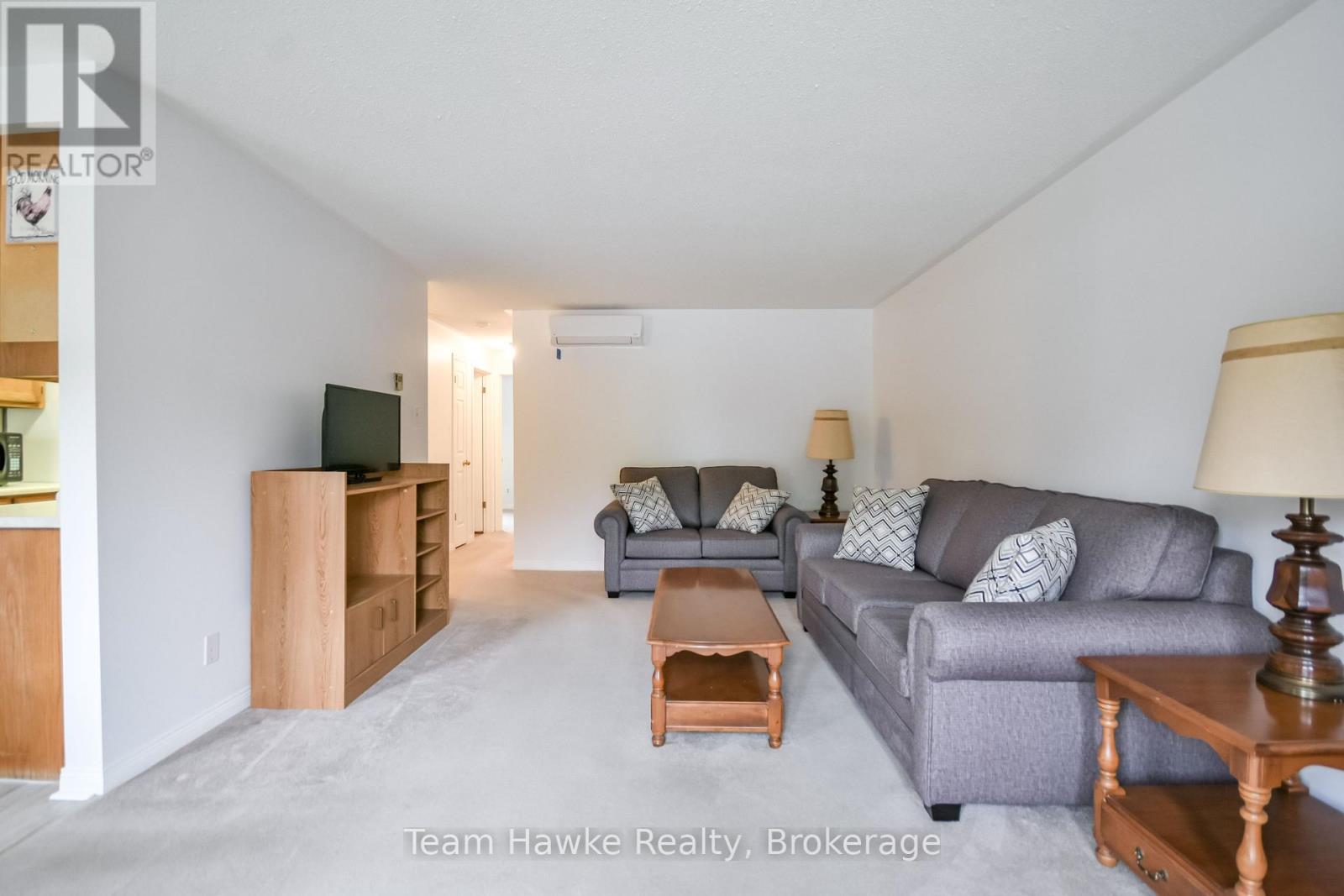 #15 157 CHURCH STREET - Image 17