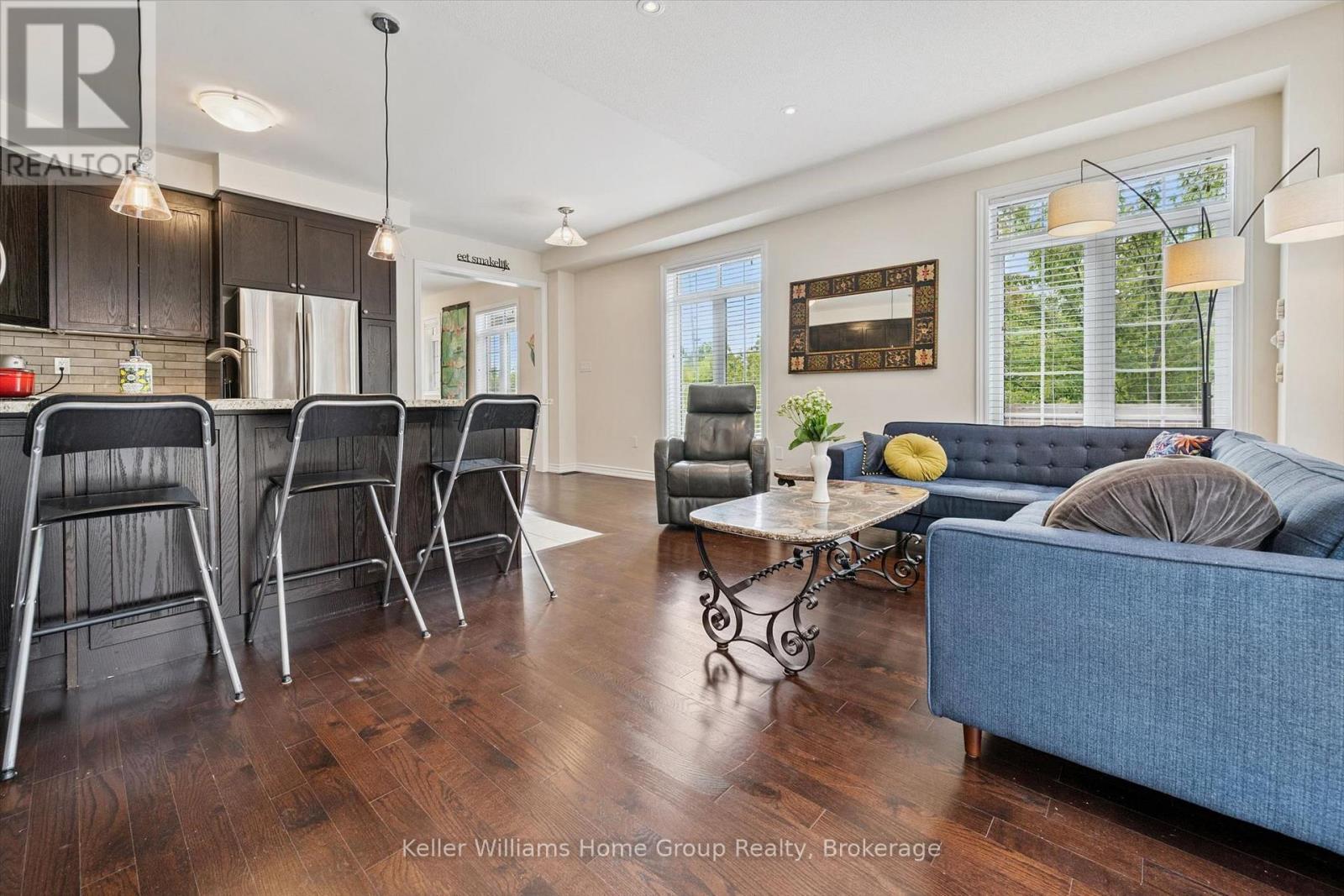 61 RIDGEGATE CRESCENT - 15