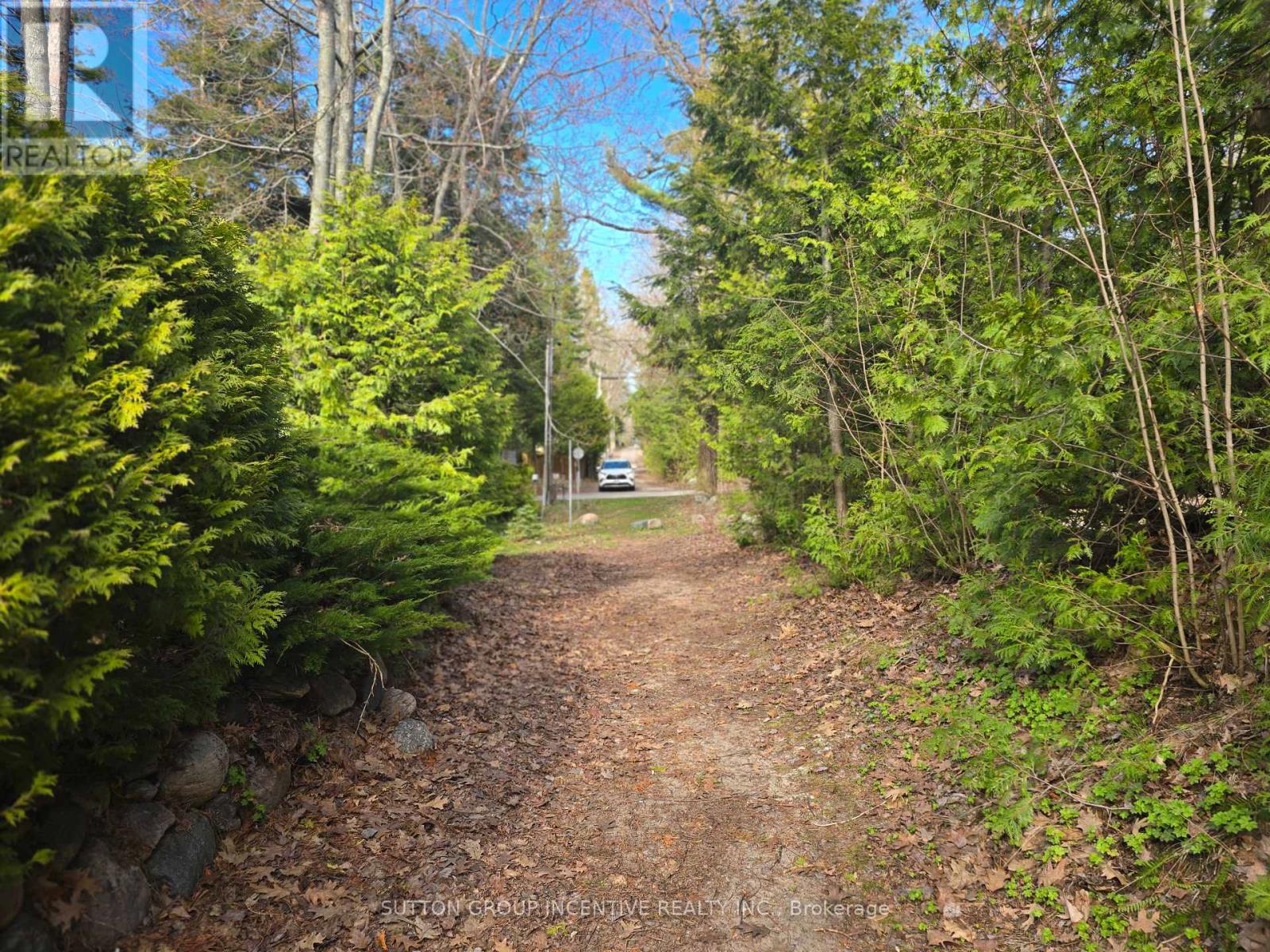18 HARRAS AVENUE - Image 16