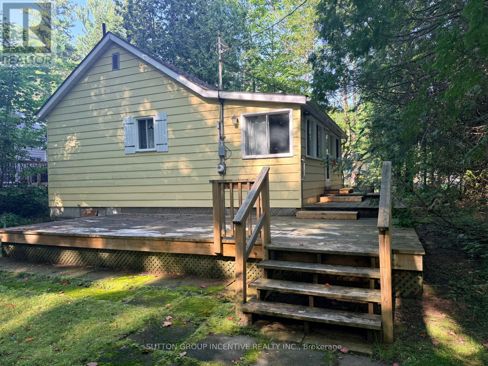 18 HARRAS AVENUE - 9