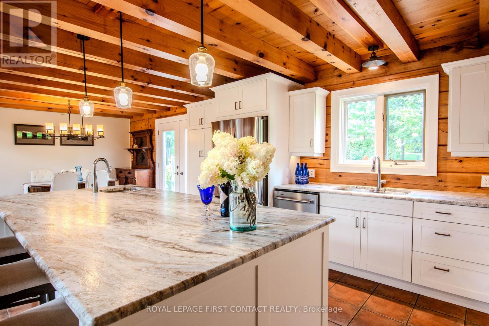 34 ALPINE WAY - 12
