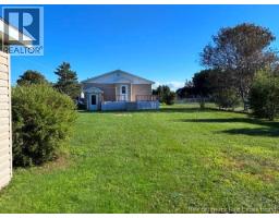 63 Parise Street, Caraquet, NB E1W1B6 Photo 33