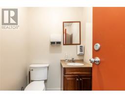 Unit 204 - 10 Forbes Street thumbnail 14