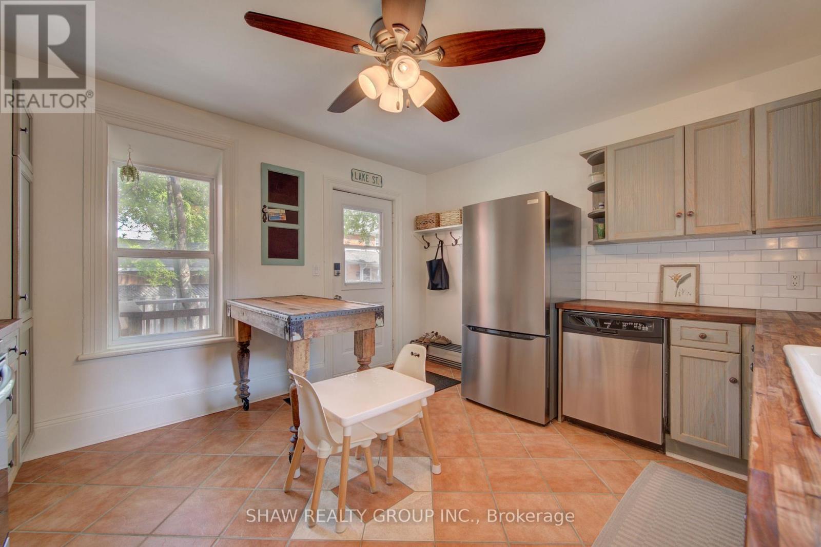 15 GILHOLM AVENUE - 25
