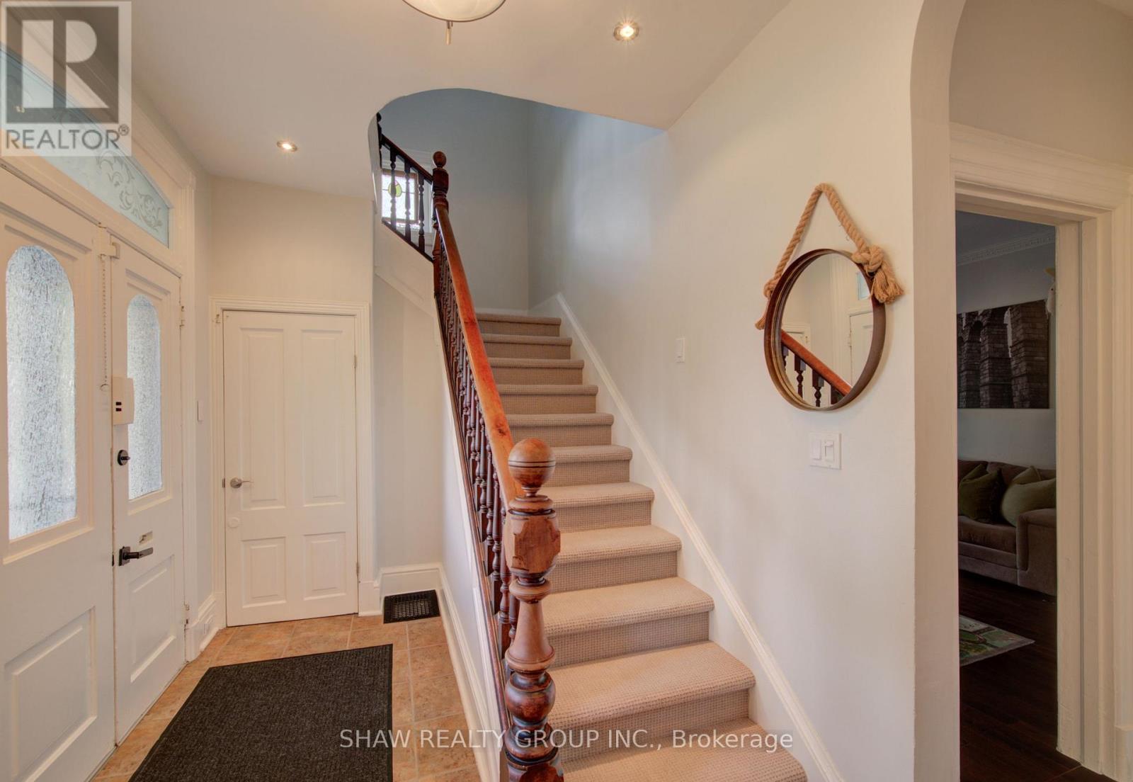 15 GILHOLM AVENUE - Image 29