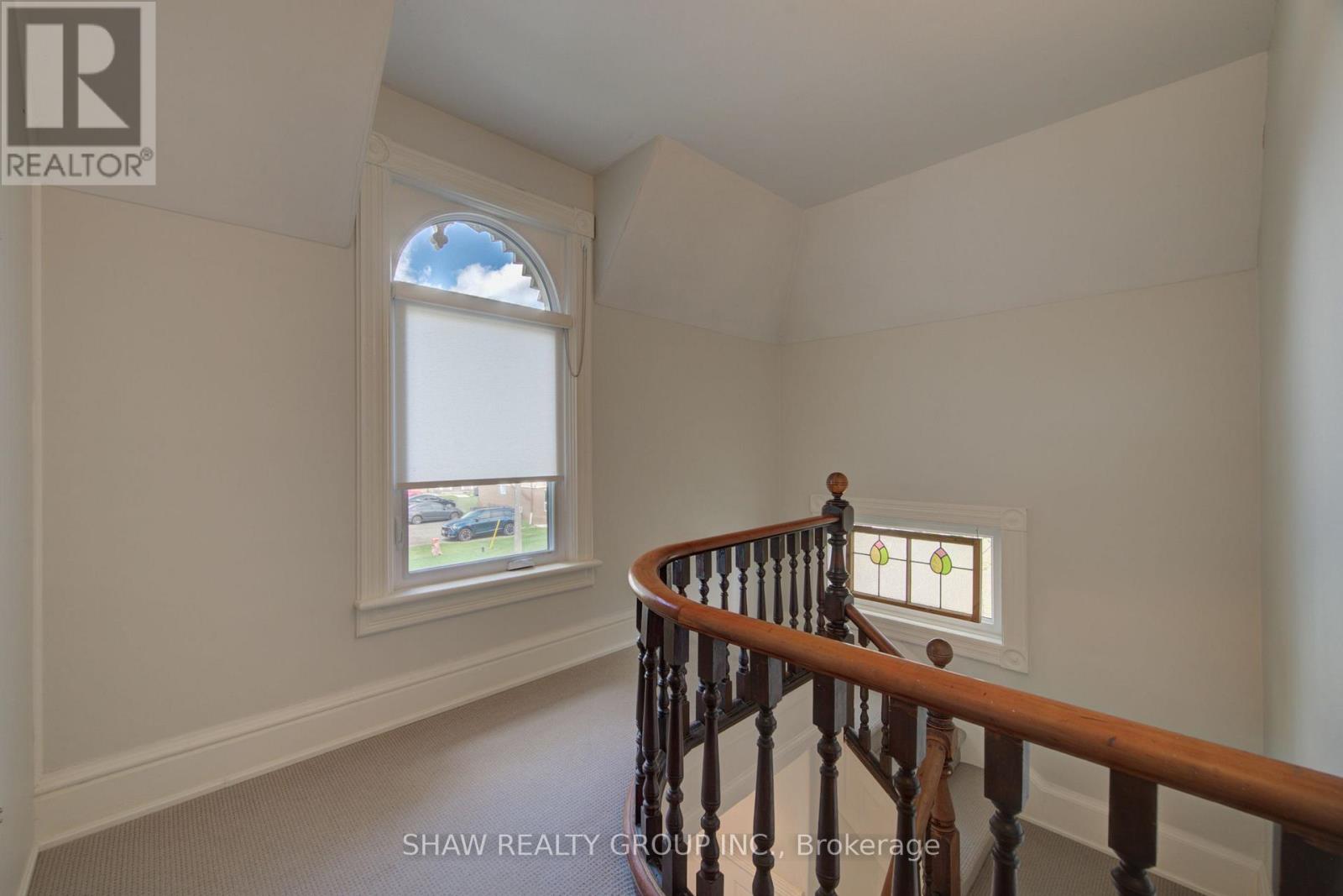 15 GILHOLM AVENUE - 32