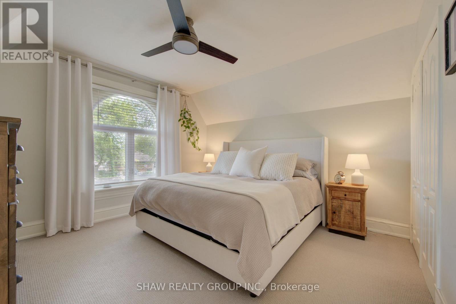 15 GILHOLM AVENUE - 33