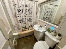 422 Third Avenue, Carberry, MB R0K0H0 Photo 17