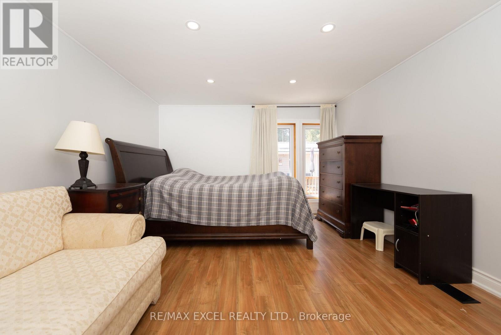 84 PARKER DR, ROSENEATH - 32