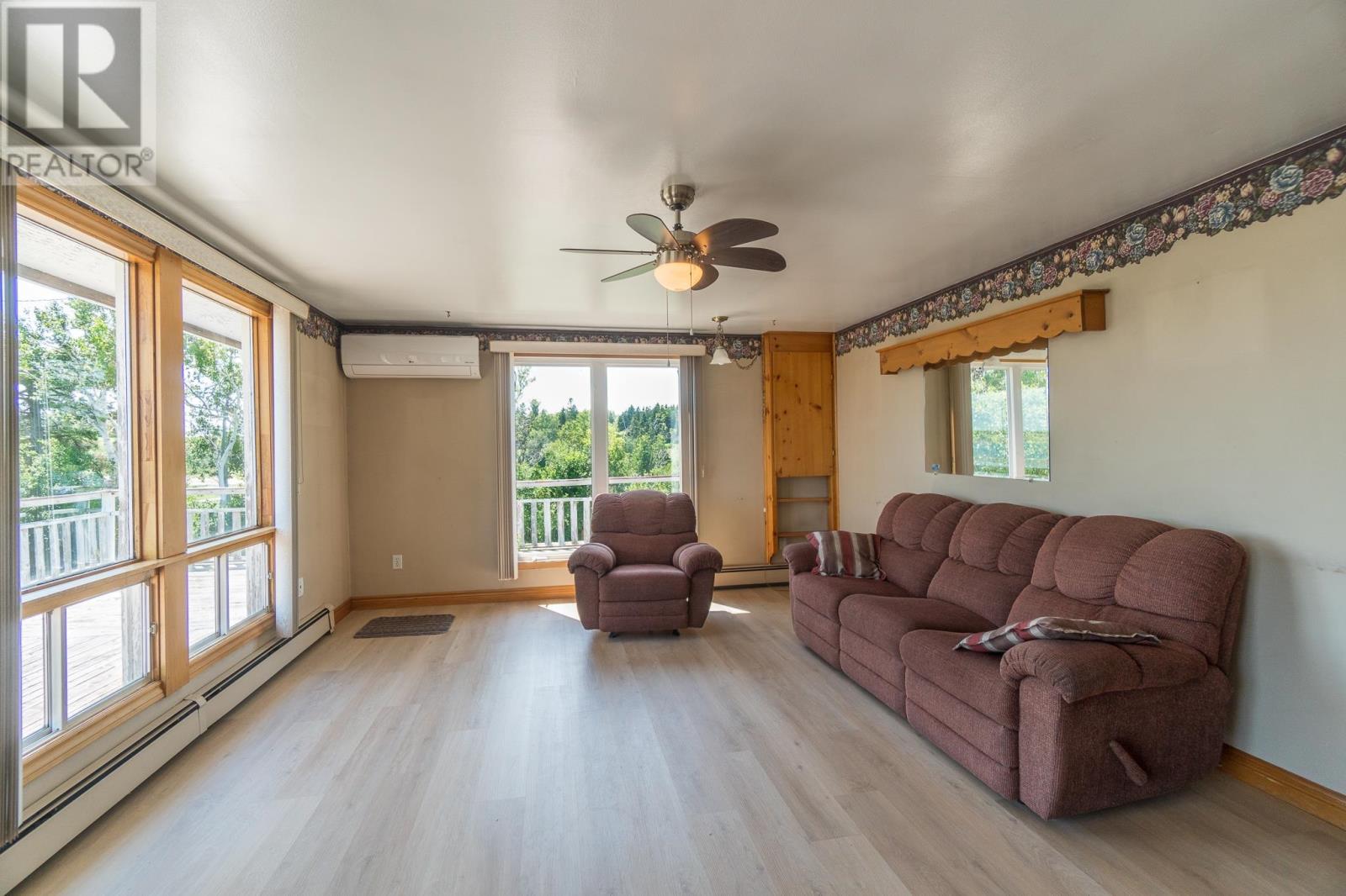 6036 Rte 20 - Image 13