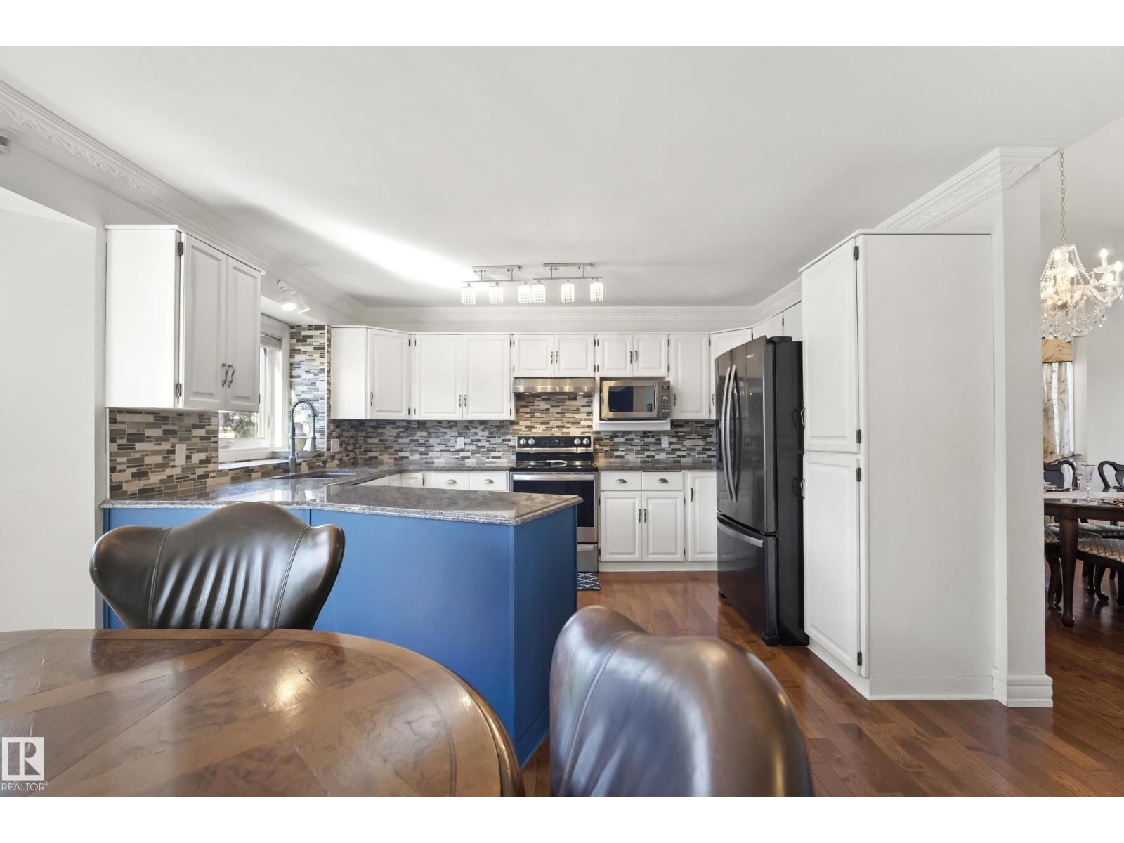 10119 174 AV NW - 8