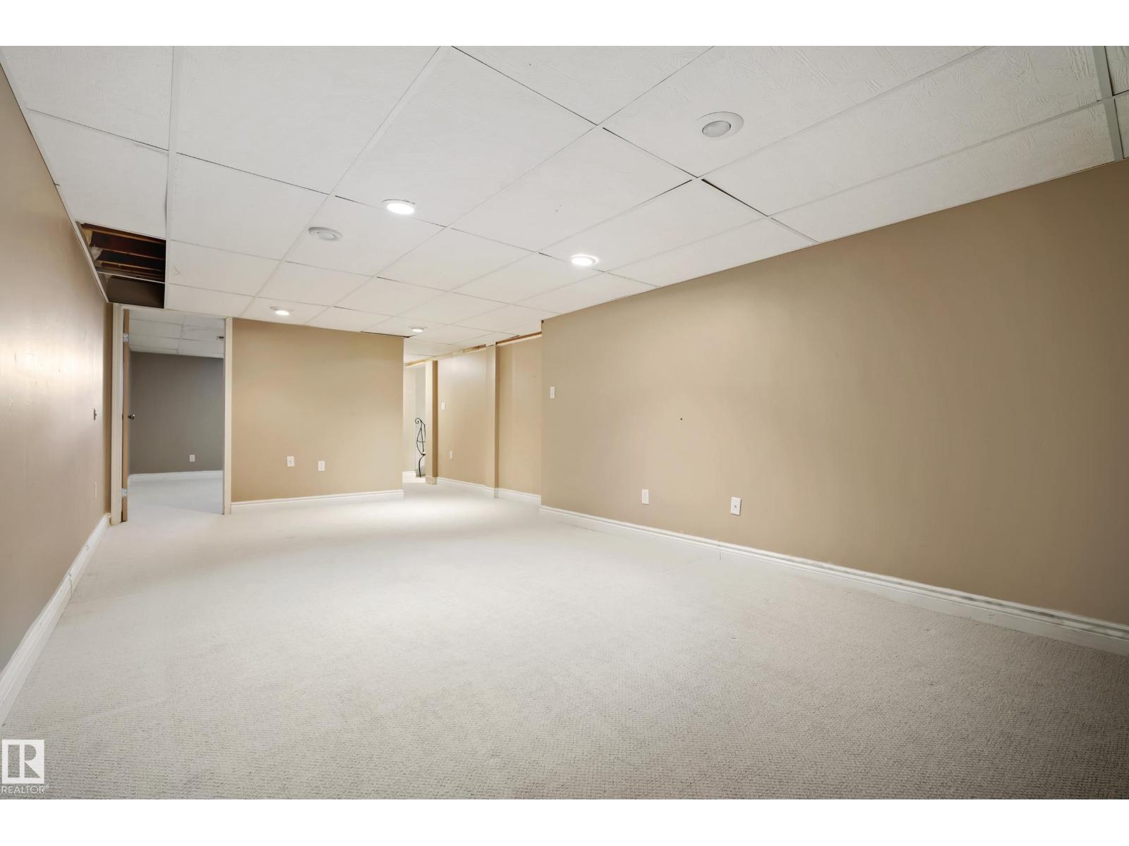 10119 174 AV NW - 57