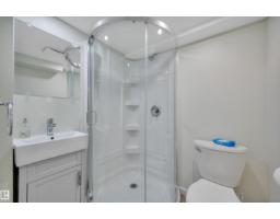 8615 66 Av Nw, Edmonton, AB T6E0L2 Photo 37