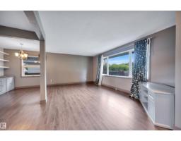 8615 66 Av Nw, Edmonton, AB T6E0L2 Photo 8