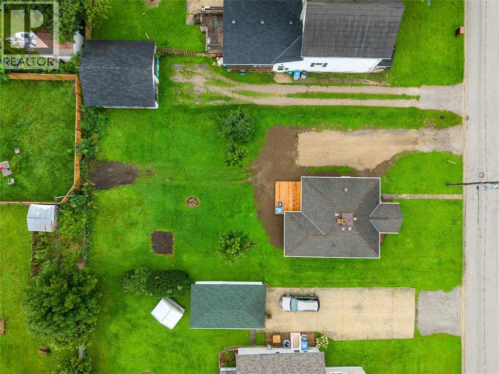 528 ST CLAIR STREET - Image 21