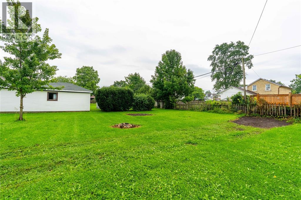 528 ST CLAIR STREET - 17